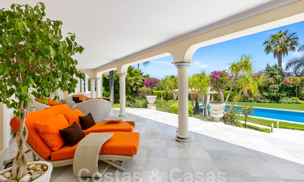 Mediterrane luxevilla te koop met 6 slaapkamers in een geprivilegieerde golfomgeving in Nueva Andalucia’s vallei, Marbella 53169