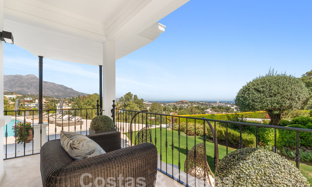 Magnifieke, Mediterrane luxevilla te koop met panoramisch zeezicht in La Quinta, Benahavis - Marbella 53126