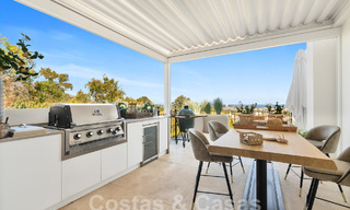 Magnifieke, Mediterrane luxevilla te koop met panoramisch zeezicht in La Quinta, Benahavis - Marbella 53130 