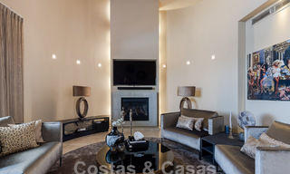 Magnifieke, Mediterrane luxevilla te koop met panoramisch zeezicht in La Quinta, Benahavis - Marbella 53145 