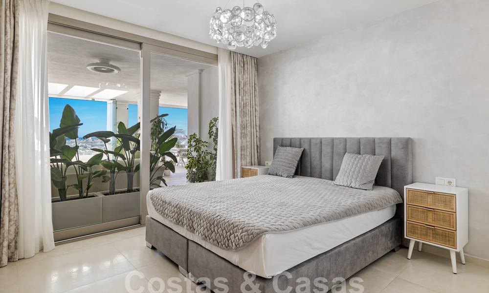 Luxueus en extreem ruim appartement te koop in een chic complex in Nueva Andalucia, Marbella 54509