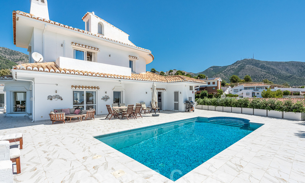 Spaanse luxevilla te koop met weids zeezicht in de heuvels van Mijas, Costa del Sol 54680