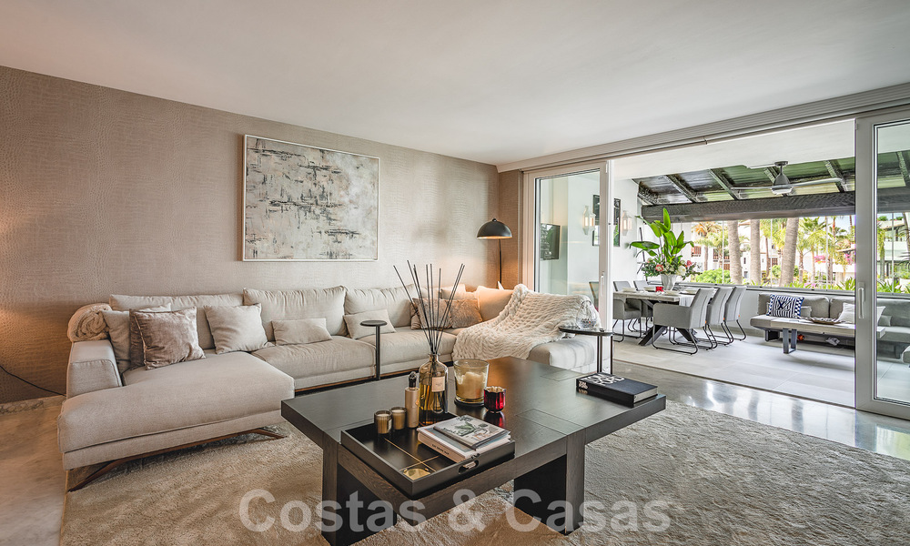 Mondain luxe appartement te koop, in Marina Puente Romano op de Golden Mile van Marbella 53743