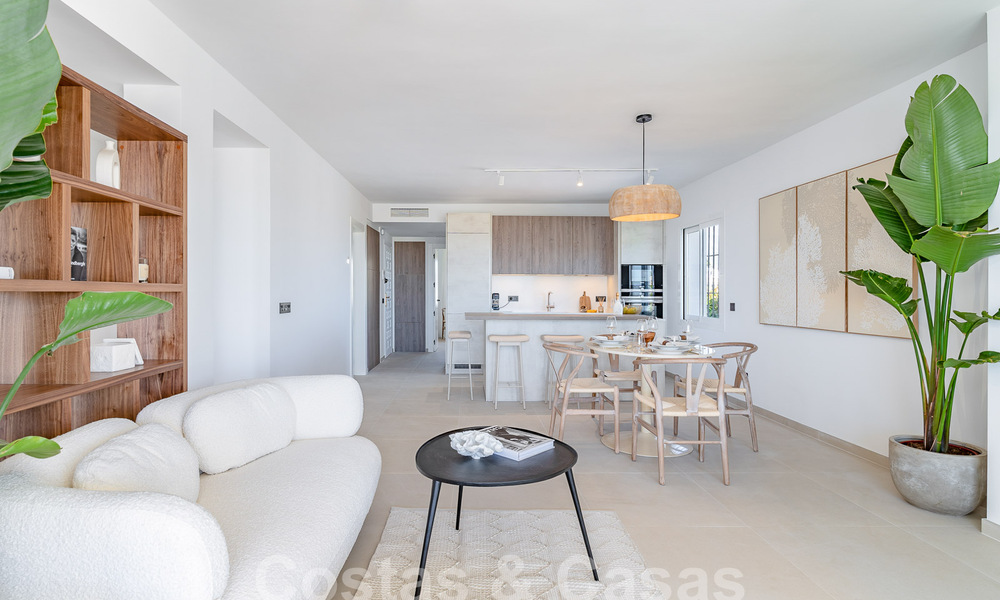 Charmant luxe appartement te koop met panoramisch uitzicht, op wandelafstand van Puerto Banus in Nueva Andalucia, Marbella 54379