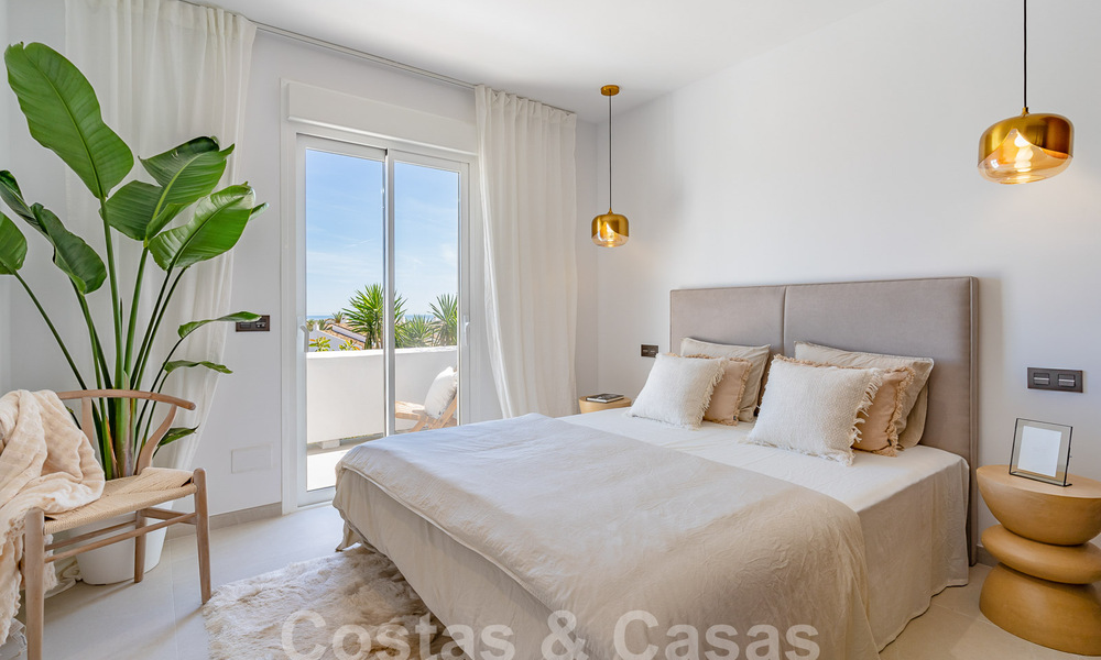Charmant luxe appartement te koop met panoramisch uitzicht, op wandelafstand van Puerto Banus in Nueva Andalucia, Marbella 54383