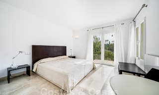 Luxevilla te koop in een Spaanse bouwstijl in de prestigieuze, afgeschermde urbanisatie Cascada de Camojan, Marbella 54830 