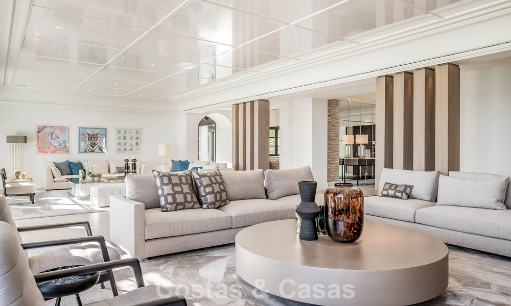 Boutique villa in resortstijl te koop met open zeezicht, genesteld in het weelderig groen van het exclusieve La Zagaleta golfresort, Marbella - Benahavis 54073