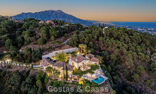 Boutique villa in resortstijl te koop met open zeezicht, genesteld in het weelderig groen van het exclusieve La Zagaleta golfresort, Marbella - Benahavis 54113 
