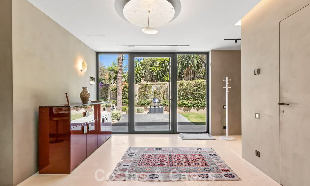 Rustieke luxevilla te koop met een verwarmd privézwembad en eigentijds interieur ten oosten van Marbella centrum 786366