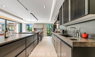 Rustieke luxevilla te koop met een verwarmd privézwembad en eigentijds interieur ten oosten van Marbella centrum 786367 
