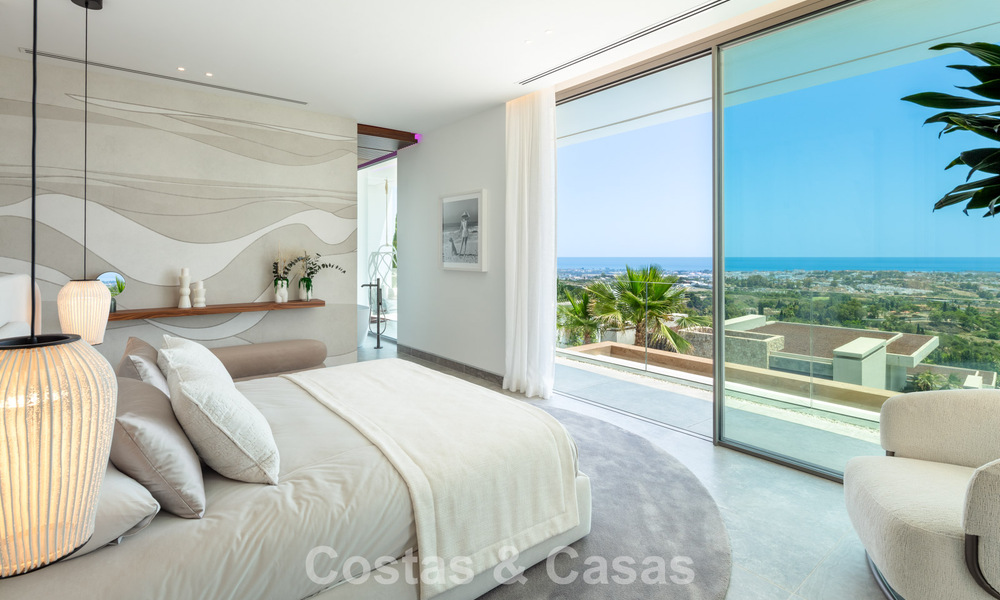 Verbluffende, architecturale luxevilla te koop met open zeezicht in een hoogstaande gated woonwijk in de heuvels van La Quinta in Marbella - Benahavis 54127