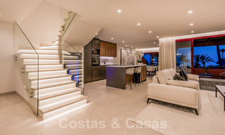 Luxe penthouse te koop in een exclusief strandcomplex op de New Golden Mile, Marbella - Estepona 55108 