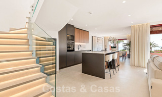 Luxe penthouse te koop in een exclusief strandcomplex op de New Golden Mile, Marbella - Estepona 55130 