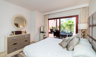 Luxueus tuinappartement te koop in een frontlinie strandcomplex op de New Golden Mile tussen Marbella en Estepona 55299 