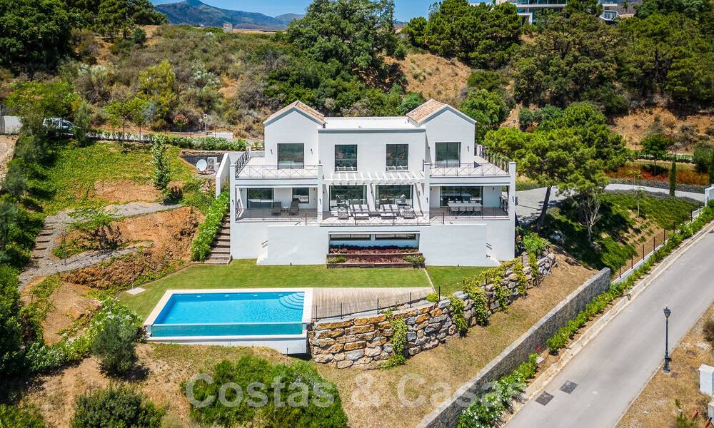 Luxevilla in een moderne-Andalusische stijl te koop in een fantastische, natuurlijke omgeving van Marbella - Benahavis 55231