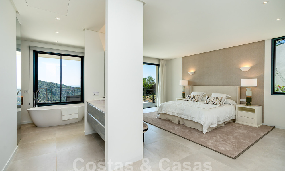 Luxevilla in een moderne-Andalusische stijl te koop in een fantastische, natuurlijke omgeving van Marbella - Benahavis 55233