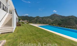 Luxevilla in een moderne-Andalusische stijl te koop in een fantastische, natuurlijke omgeving van Marbella - Benahavis 55276 
