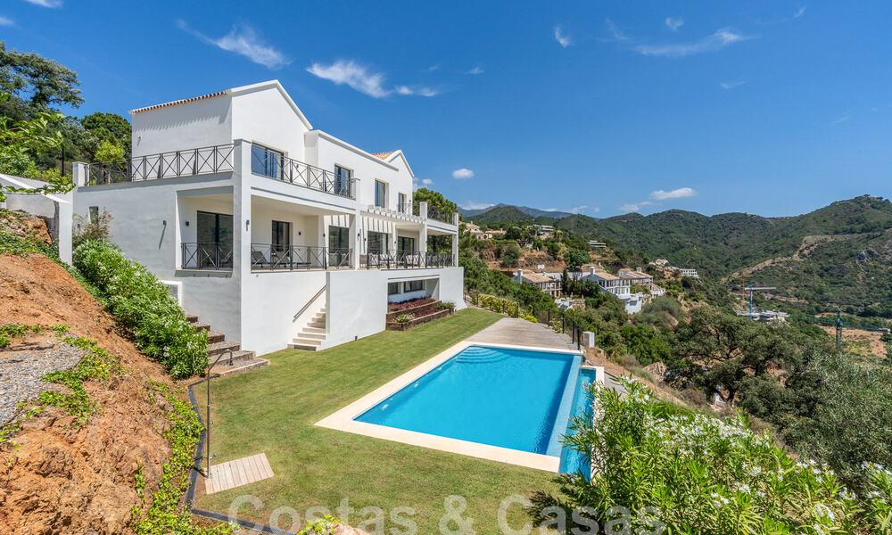 Luxevilla in een moderne-Andalusische stijl te koop in een fantastische, natuurlijke omgeving van Marbella - Benahavis 55278