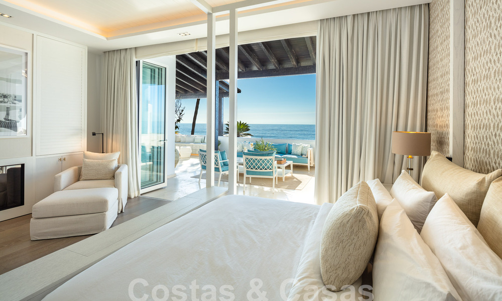 Luxueus beachfront penthouse te koop met frontaal zeezicht in Puente Romano op de Golden Mile van Marbella 55072