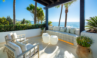 Luxueus beachfront penthouse te koop met frontaal zeezicht in Puente Romano op de Golden Mile van Marbella 55077 