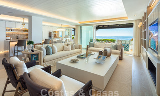 Luxueus beachfront penthouse te koop met frontaal zeezicht in Puente Romano op de Golden Mile van Marbella 55082 