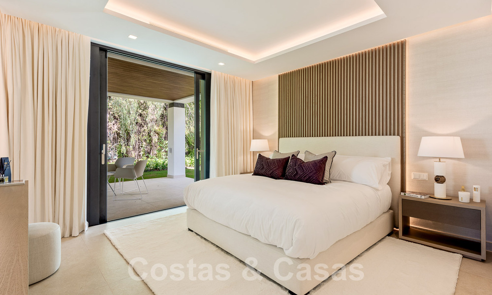 Nieuwe, modernistische designervilla te koop met uitzicht op de golfbaan in een golfresort, Marbella - Benahavis 55499