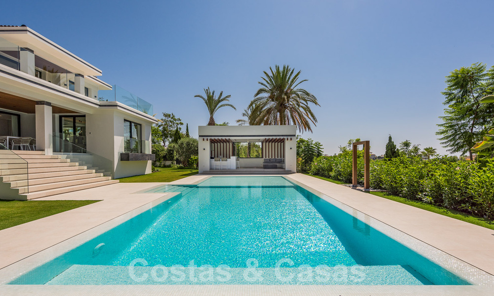 Nieuwe, modernistische designervilla te koop met uitzicht op de golfbaan in een golfresort, Marbella - Benahavis 55509