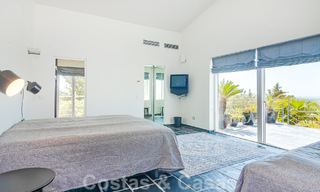 Ruime luxevilla te koop met panoramisch zeezicht op een groot perceel in Mijas, Costa del Sol 55598 