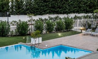 Luxueus, modern, begane grond appartement te koop met verwarmd privézwembad en zeezicht in Marbella - Benahavis 55647 
