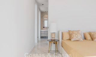 Nieuwe, modernistische designervilla te koop met prachtig zeezicht in vijfsterren golfresort te Marbella - Benahavis 55852 