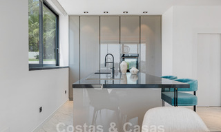 Nieuwe, modernistische designervilla te koop met prachtig zeezicht in vijfsterren golfresort te Marbella - Benahavis 55867 