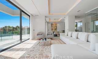 Nieuwe, modernistische designervilla te koop met prachtig zeezicht in vijfsterren golfresort te Marbella - Benahavis 55873 