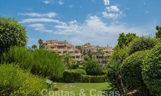 Ruime luxe appartementen te koop in een gated complex omringd door de golfbaan in Marbella - Benahavis 56020 