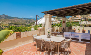 Ruime luxe appartementen te koop in een gated complex omringd door de golfbaan in Marbella - Benahavis 56024 
