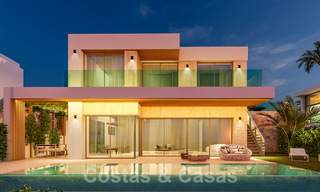 Nieuwe, moderne luxevilla’s te koop op eerstelijnsgolf met zeezicht dichtbij alle voorzieningen in Estepona stad 55731 