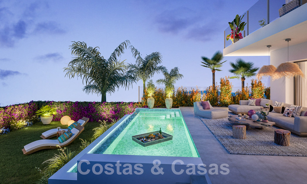 Nieuwbouwproject bestaande uit rijwoningen te koop, op een steenworp van de Golf Club in Mijas Costa, Costa del Sol 55619