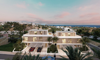 Nieuwbouwproject van 10 boutique woningen te koop met prachtig golf- en zeezicht en privézwembad ten westen van Estepona’s centrum 56281 
