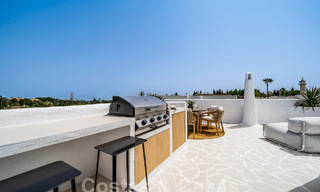 Hoogwaardig gerenoveerd luxepenthouse te koop in Scandinavische stijl, met ruim terras, op de Golden Mile van Marbella 56832 