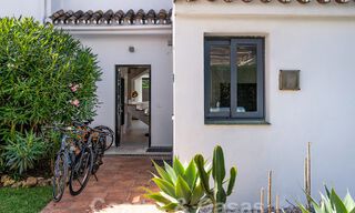 Prachtige, halfvrijstaande luxe woning te koop met privézwembad, op loopafstand van het strand en centrum van San Pedro, Marbella 56771 