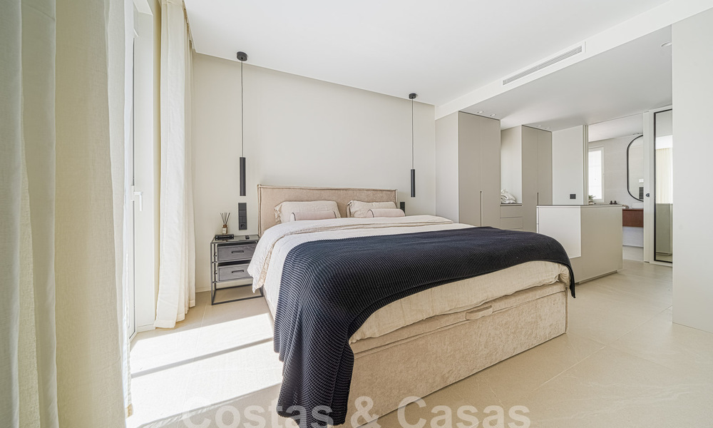 Instapklaar, luxueus appartement te koop met uitnodigend terras en zeezicht in Marbella - Benahavis 57279