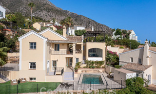 Spaanse luxevilla te koop met panoramisch zeezicht in een gated community in de heuvels van Marbella 57332 