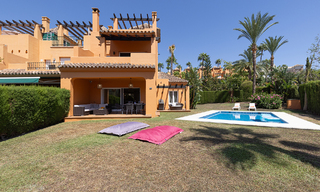 Stijlvol gerenoveerde, halfvrijstaande schakelvilla te koop met groot privé zwembad in Marbella - Benahavis 56387 