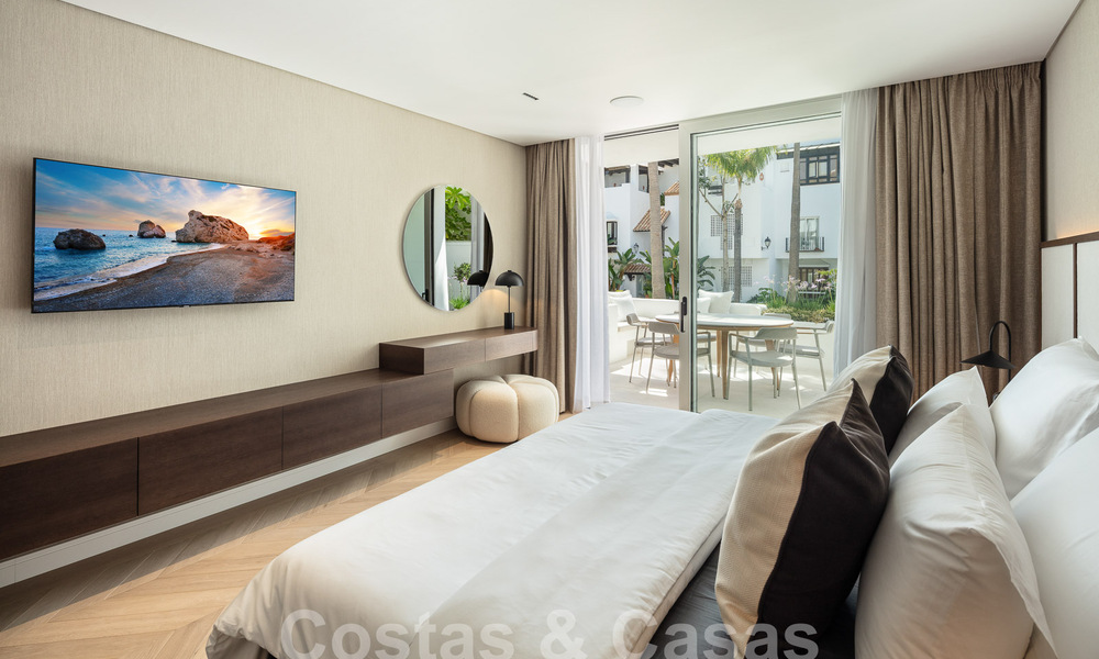 Voortreffelijk appartement te koop met zeezicht in Marina Puente Romano in Marbella 57258