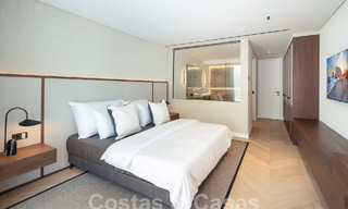 Voortreffelijk appartement te koop met zeezicht in Marina Puente Romano in Marbella 57259 