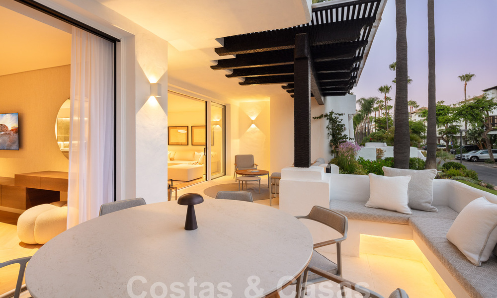 Voortreffelijk appartement te koop met zeezicht in Marina Puente Romano in Marbella 57274
