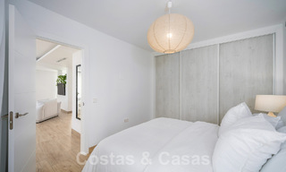 Sfeervolle luxevilla in Ibiza-stijl te koop, dicht bij alle voorzieningen van Nueva Andalucia, Marbella 56929 