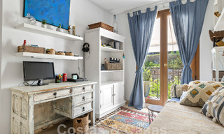 Ruim rijhuis te koop met 4 slaapkamers en zeezicht, in een gated complex op de New Golden Mile tussen Marbella en Estepona 57092 