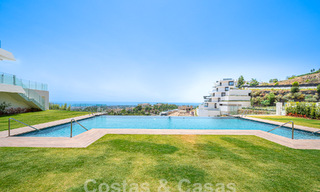 Boutique appartement te koop met panoramisch zeezicht, in een gated complex in de heuvels van Marbella - Benahavis 57765 