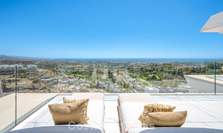 Geavanceerd appartement te koop met fenomenaal uitzicht, in een exclusief complex in Marbella - Benahavis 58194 