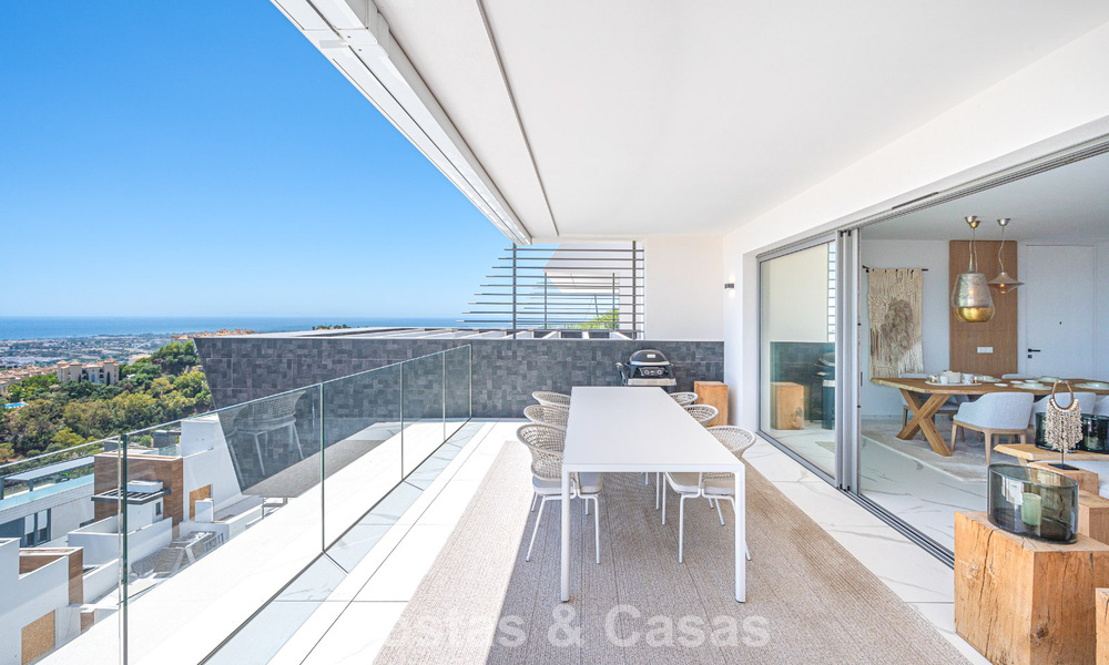 Geavanceerd appartement te koop met fenomenaal uitzicht, in een exclusief complex in Marbella - Benahavis 58213
